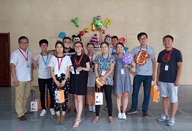 盛夏七月生日會(huì)，滿滿的都是愛(ài)~